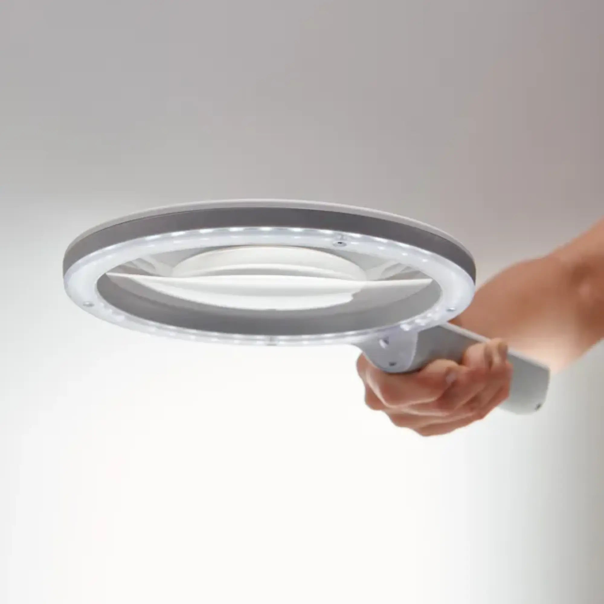 Lampe Loupe à main Opticlux Hand - Ø 160 mm - Avec ou sans station de charge - Waldmann waldmann 