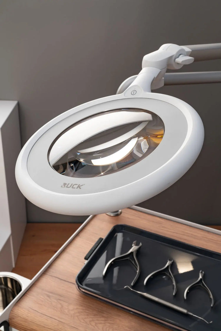 Lampe loupe intégrée - Circle XL Professionnal - Articulation anti-frictions - Ruck Ruck 